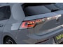 Volkswagen Golf 1.5 eTSI DSG R-Line Edition | Achteruitrijcamera | Parkeersensoren | ArtVelours | Sportstoelen | Navigatie Discover | Apple Carpaly | Android Auto | Stoelverwarming | IQ.Light | Lichtmetalen Velgen 18 inch