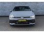 Volkswagen Golf 1.5 eTSI DSG R-Line Edition | Achteruitrijcamera | Parkeersensoren | ArtVelours | Sportstoelen | Navigatie Discover | Apple Carpaly | Android Auto | Stoelverwarming | IQ.Light | Lichtmetalen Velgen 18 inch