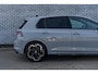 Volkswagen Golf 1.5 eTSI DSG R-Line Edition | Achteruitrijcamera | Parkeersensoren | ArtVelours | Sportstoelen | Navigatie Discover | Apple Carpaly | Android Auto | Stoelverwarming | IQ.Light | Lichtmetalen Velgen 18 inch