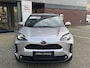Toyota Yaris Cross 1.5 Hybrid 130PK DYNAMIC NIEUW OP VOORRAAD! STOEL/STUURVERW PARK-SENSOREN BLIND SPOT KEYLESS NAVI CAMERA BLUETOOTH APPLE/ANDROID 17'' LM-VELGEN