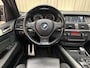 BMW X5 xDrive40d M-Sport Full Option / Carbon Schwartz / Keyless / HUD / Soft-Close / Panoramadak / Adapt. Cruise / Memory / Afn Trekhaak / 19'' LMV