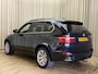 BMW X5 xDrive40d M-Sport Full Option / Carbon Schwartz / Keyless / HUD / Soft-Close / Panoramadak / Adapt. Cruise / Memory / Afn Trekhaak / 19'' LMV