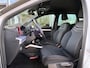 SEAT Arona 1.5 TSI EVO 150pk DSG FR Business Intense / LED / App-Connect / Climate Control / Camera / Donker glas / 17" LMV