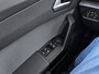 SEAT Leon Sportstourer 1.0 eTSI Style Business Intense DSG Automaat Parkeersensoren / Navigatie / LED verlichting / 17"LM Velgen HAL