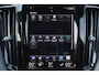 Volvo XC60 T8 Recharge AWD Polestar Engineered - IntelliSafe Assist & Surround - Panoramisch schuif-/kanteldak - 360º camera - Head-up display - Elektrisch bedienb. voorstoelen met geheugen - Verwarmbare voorstoelen & stuurwiel - Adaptieve LED verlichting - 21 inch LMV - DAB - Keyless - Elektr. bedienbare kindersloten achter