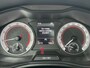 Skoda Kamiq 1.0 TSI Active / Panorama dak / Smart Link / Stoelverwarming / Parkeersensoren V+A / 18'' LMV