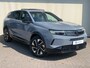 Opel Grandland 1.6 Turbo Plug-in-Hybrid Business Edition Airco | 360 Camera | Cruise Control Adaptief | Elektrische Klep | Keyless | LED | LMV 19" | Navi | Pano | Stoel-Stuur en Voorruitverwarming | Trekhaak |