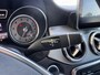 Mercedes-Benz GLA 180 AMG Night Edition Plus Automaat | Afneembare Trekhaak | Navigatie | Camera | Cruise Control | Stoelverwarming | | Airco | Audioinstallatie met CD-speler | Bi-xenon koplampen