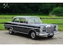 Mercedes-Benz 200-Serie 200-serie 230 S |Heckflosse |18.321 kilometer origineel !!! | Ongerestaureerd | Zo goed als nieuwstaat |6 cilinder |Michelin classic banden |Graphit Grau |ZEER ZELDZAAM in deze onberispelijke conditie | Orgineel chromewerk van 300 serie was optie destijds