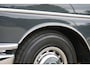 Mercedes-Benz 200-Serie 200-serie 230 S |Heckflosse |18.321 kilometer origineel !!! | Ongerestaureerd | Zo goed als nieuwstaat |6 cilinder |Michelin classic banden |Graphit Grau |ZEER ZELDZAAM in deze onberispelijke conditie | Orgineel chromewerk van 300 serie was optie destijds