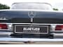 Mercedes-Benz 200-Serie 200-serie 230 S |Heckflosse |18.321 kilometer origineel !!! | Ongerestaureerd | Zo goed als nieuwstaat |6 cilinder |Michelin classic banden |Graphit Grau |ZEER ZELDZAAM in deze onberispelijke conditie | Orgineel chromewerk van 300 serie was optie destijds