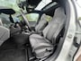 Volkswagen Golf 1.5 eTSI 150pk DSG R-Line / Panorma dak / Black style / Standkachel / 18'' LMV HAL