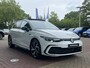 Volkswagen Golf 1.5 eTSI 150pk DSG R-Line / Panorma dak / Black style / Standkachel / 18'' LMV