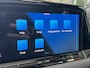 Volkswagen Golf 1.5 eTSI 150pk DSG R-Line / Panorma dak / Black style / Standkachel / 18'' LMV HAL