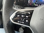 Volkswagen Golf 1.5 eTSI 150pk DSG R-Line / Panorma dak / Black style / Standkachel / 18'' LMV HAL