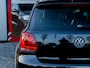 Volkswagen Polo 1.2 TSI Cross | Trekhaak | Origineel NL | Navigatie | Stoelverwarming | Parkeersensoren | Climate Control | Cruise Control | Metallic Lak | Alcantara | Bluetooth | Getint Glas | NAP | 17'' Lichtmetalen Velgen |