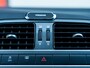Volkswagen Polo 1.2 TSI Cross | Trekhaak | Origineel NL | Navigatie | Stoelverwarming | Parkeersensoren | Climate Control | Cruise Control | Metallic Lak | Alcantara | Bluetooth | Getint Glas | NAP | 17'' Lichtmetalen Velgen |