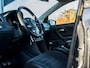 Volkswagen Polo 1.2 TSI Cross | Trekhaak | Origineel NL | Navigatie | Stoelverwarming | Parkeersensoren | Climate Control | Cruise Control | Metallic Lak | Alcantara | Bluetooth | Getint Glas | NAP | 17'' Lichtmetalen Velgen |
