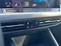 Volkswagen Golf 1.0 eTSI DSG Life Business / Navigatie / PDC / Geheugen stoelen / Getint glas / 16'' LMV