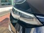 Volkswagen Golf 1.0 eTSI DSG Life Business / Navigatie / PDC / Geheugen stoelen / Getint glas / 16'' LMV