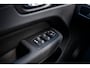 Volvo XC60 2.0 T6 Plug-in hybrid AWD Essential | Gratis trekhaak | Extra getint glas | Driver Assist | Climate line | 19" | All Season Banden | Charcoal Hemelbekleding | Park Assist Voor en Achter |