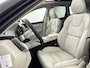 Volvo XC60 T8 Plug-in hybrid AWD Ultra Dark Exec. Ed. | 22" | Heico Diffusor | Getint & Gelamineerd Glas | Alarmklasse 3 | Black Edition Interieur | Luchtvering | Bowers & Wilkins | Geventileerd Nappa | Massagestoelen | Head-Up | 360 Camera | Elektr. verst.