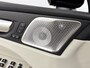 Volvo XC60 T8 Plug-in hybrid AWD Ultra Dark Exec. Ed. | 22" | Heico Diffusor | Getint & Gelamineerd Glas | Alarmklasse 3 | Black Edition Interieur | Luchtvering | Bowers & Wilkins | Geventileerd Nappa | Massagestoelen | Head-Up | 360 Camera | Elektr. verst.