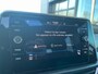 Volkswagen T-Roc 1.5 TSI Style / Panorama dak / IQ Led / Virtual cockpit pro / App-connect / Stoelverwarming voorzijde / 17'' LMV