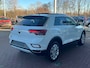 Volkswagen T-Roc 1.5 TSI Style / Panorama dak / IQ Led / Virtual cockpit pro / App-connect / Stoelverwarming voorzijde / 17'' LMV