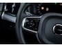 Volvo XC90 2.0 T8 Plug-in hybrid AWD Ultra Dark Exec. Ed. | Geventileerde voorstoelen | Massagefunctie | Luchtvering | 22" lichtmetalen velgen | Stoelverwarming | verwarmd stuurwiel | Elektr. bedienbaar schuif-\-kanteldak | Extra getint glas | Gelamineerde ramen | Bowers & wilkins Audio | Head-up display | Google Services |