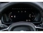 Volvo XC90 2.0 T8 Plug-in hybrid AWD Ultra Dark Exec. Ed. | Geventileerde voorstoelen | Massagefunctie | Luchtvering | 22" lichtmetalen velgen | Stoelverwarming | verwarmd stuurwiel | Elektr. bedienbaar schuif-\-kanteldak | Extra getint glas | Gelamineerde ramen | Bowers & wilkins Audio | Head-up display | Google Services |