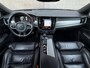 Volvo V90 2.0 T4 R-Design | Polestar Engineered | Trekhaak | Panoramdak | HUD | H&K | Memory stoelen 2x | Dealer onderhouden |