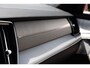 Volvo XC90 T8 Plug-in hybrid AWD Ultra Dark | Executive Edition | Luchtvering | Trekhaak | Gelaagd Glas | Bowers & Wilkins | Massage & Ventilatie Stoelen | Panoramadak |