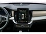 Volvo XC90 T8 Plug-in hybrid AWD Ultra Dark | Executive Edition | Luchtvering | Trekhaak | Gelaagd Glas | Bowers & Wilkins | Massage & Ventilatie Stoelen | Panoramadak |