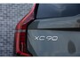 Volvo XC90 T8 Plug-in hybrid AWD Ultra Dark | Executive Edition | Luchtvering | Trekhaak | Gelaagd Glas | Bowers & Wilkins | Massage & Ventilatie Stoelen | Panoramadak |
