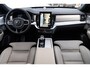 Volvo XC90 T8 Plug-in hybrid AWD Ultra Dark | Executive Edition | Luchtvering | Trekhaak | Gelaagd Glas | Bowers & Wilkins | Massage & Ventilatie Stoelen | Panoramadak |