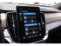 Volvo XC90 T8 Plug-in hybrid AWD Ultra Dark | Executive Edition | Luchtvering | Trekhaak | Gelaagd Glas | Bowers & Wilkins | Massage & Ventilatie Stoelen | Panoramadak |