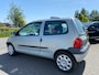 Renault Twingo 1.2 Authentique NIEUWE APK/ MEENEEMPRIJS