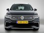 Volkswagen Tiguan 1.4 TSI eHybrid R-Line Business | Automaat | Panorama dak | Apple Carplay / Android Auto | Virtual cockpit | Adap. Cruise control | Camera | Elektrische Achterklep | Climate control | Parkeer sensoren | LED | Lichtmetalen Velgen |