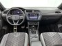 Volkswagen Tiguan 1.4 TSI eHybrid R-Line Business | Automaat | Panorama dak | Apple Carplay / Android Auto | Virtual cockpit | Adap. Cruise control | Camera | Elektrische Achterklep | Climate control | Parkeer sensoren | LED | Lichtmetalen Velgen |