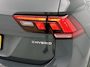 Volkswagen Tiguan 1.4 TSI eHybrid R-Line Business | Automaat | Panorama dak | Apple Carplay / Android Auto | Virtual cockpit | Adap. Cruise control | Camera | Elektrische Achterklep | Climate control | Parkeer sensoren | LED | Lichtmetalen Velgen |