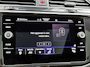 Volkswagen Tiguan 1.4 TSI eHybrid R-Line Business | Automaat | Panorama dak | Apple Carplay / Android Auto | Virtual cockpit | Adap. Cruise control | Camera | Elektrische Achterklep | Climate control | Parkeer sensoren | LED | Lichtmetalen Velgen |