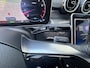 Mercedes-Benz C-klasse 180 AMG Line Night pakket Pano/dak, Low Hybrid, LM velgen 19 inch multispaak AMG