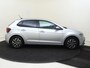 Volkswagen Polo 1.0 TSI Life | Adaptieve cruise control | Digital cockpit | Climate control | Lane assist | Parkeersensoren voor en achter | Carplay | DAB+ radio |