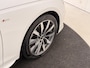 Audi A4 Avant 35 TFSI S edition Competition | Virtual cockpit Plus| Stoelverwarming | Navigatie Plus | Sfeerverlichting | 3-zone airco | Cruise control | Carplay |