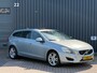 Volvo V60 2.4 D6 AWD Plug-In Hybrid Summum|Opendak|Cam|Leder|Trekhaak|Dealer Onderhouden