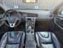 Volvo V60 2.4 D6 AWD Plug-In Hybrid Summum|Opendak|Cam|Leder|Trekhaak|Dealer Onderhouden