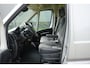 Peugeot Boxer 335 2.2 BlueHDi 140 L2H2 Premium in Topstaat |Metallic |Camera |Cruise |Navi |1 eigenaar |3500 KG |Mooie Camperbasis |BPM vrij |140 pk |EURO6D
