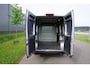 Peugeot Boxer 335 2.2 BlueHDi 140 L2H2 Premium in Topstaat |Metallic |Camera |Cruise |Navi |1 eigenaar |3500 KG |Mooie Camperbasis |BPM vrij |140 pk |EURO6D