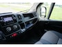Peugeot Boxer 335 2.2 BlueHDi 140 L2H2 Premium in Topstaat |Metallic |Camera |Cruise |Navi |1 eigenaar |3500 KG |Mooie Camperbasis |BPM vrij |140 pk |EURO6D